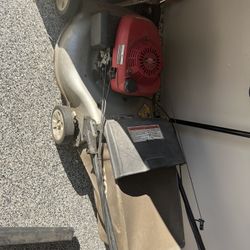 Honda Lawn Mower 
