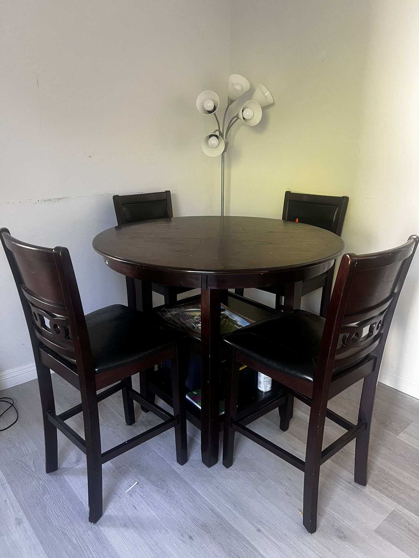 Table And Chairs For Sale