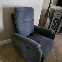 Recliner Chair 