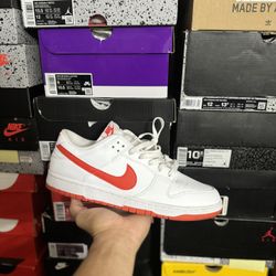 Nike Dunk Low Picante Red size 10 VNDS