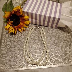 Pearl Necklace (choker 2 strands)