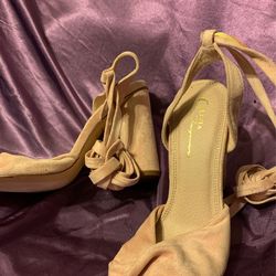 Olivia Jaymes Women’s Strappy Sandals!