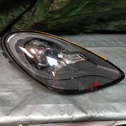 2016-20 Porsche 718 Boxter Right Headlight 