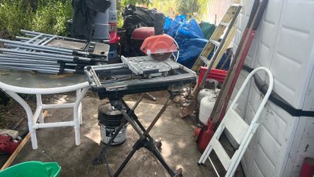 Husky tile saw