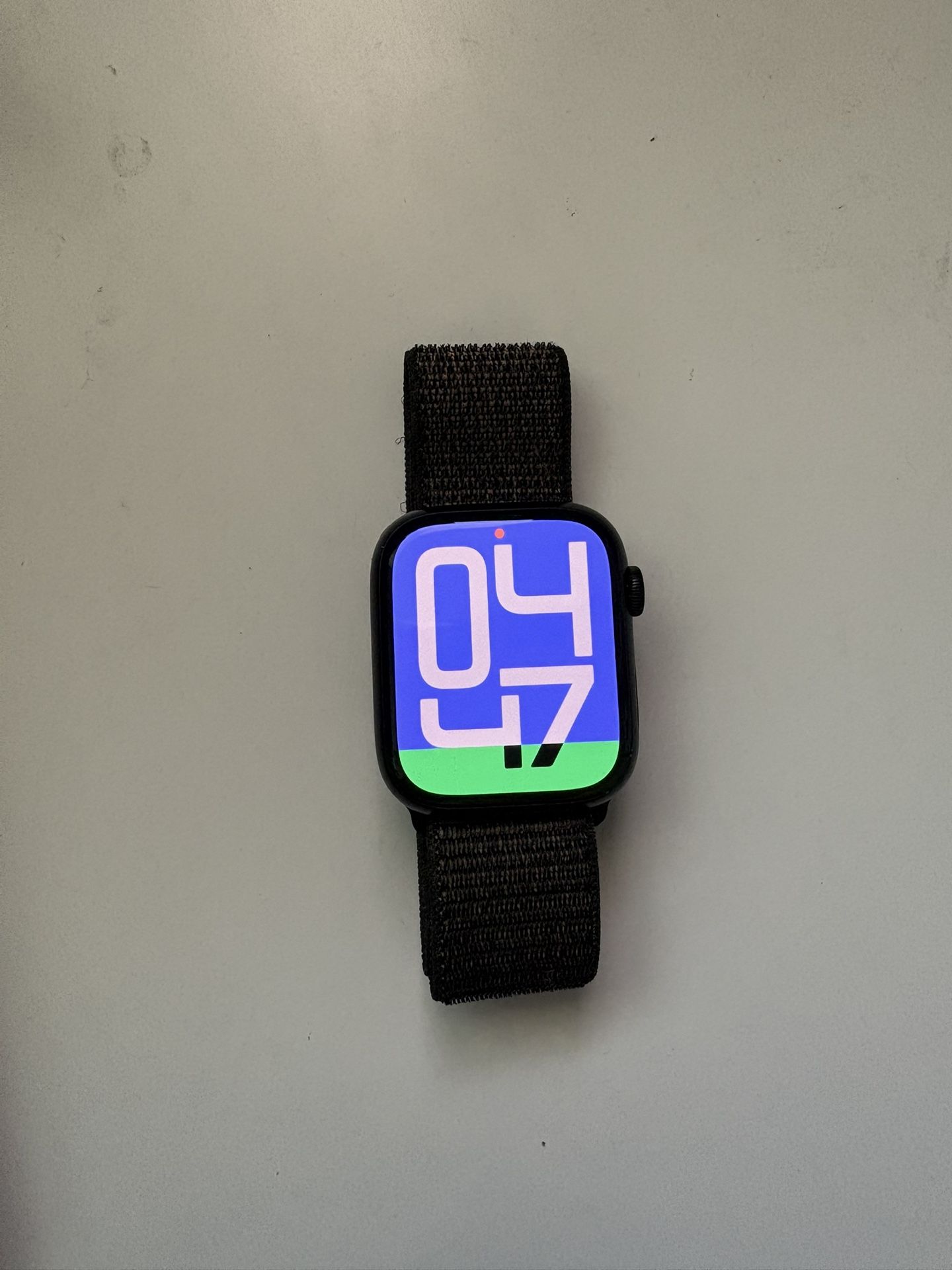 Apple Watch Series 7 (45 mm, GPS & Cellular)