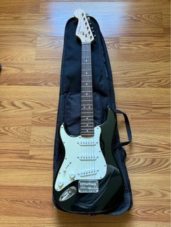 Fender Squire Stratocaster Mini w/Amp