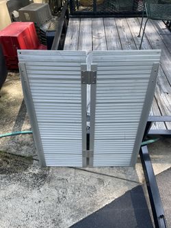 Folding  Aluminum Ramp Handicap  600lb Capacity 
