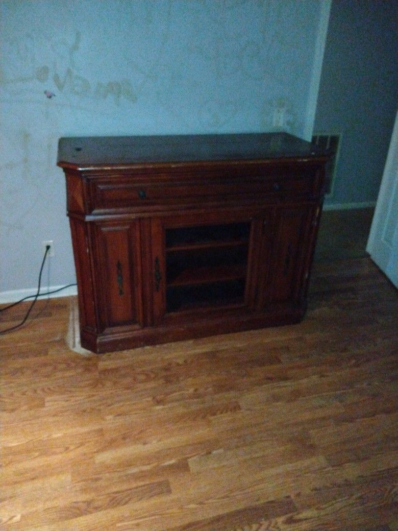 Tv Stand With A Tv Mount Built Inside