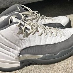 Air Jordan 12
