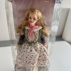 Austrian Barbie Dolls of the World Collection #21553 Vintage 1998 NEW