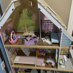 80 Doll House With Accessories Good Condition 