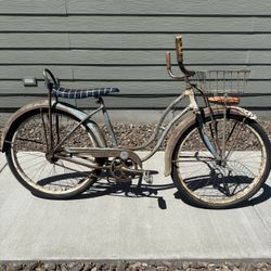 1951 Schwinn Cruiser Bicycle – Vintage Classic with Stingray Seat & Headlight