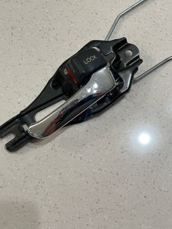 Lexus LS400 door handle