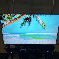 Samsung 65” 4K Smart TV TU8000