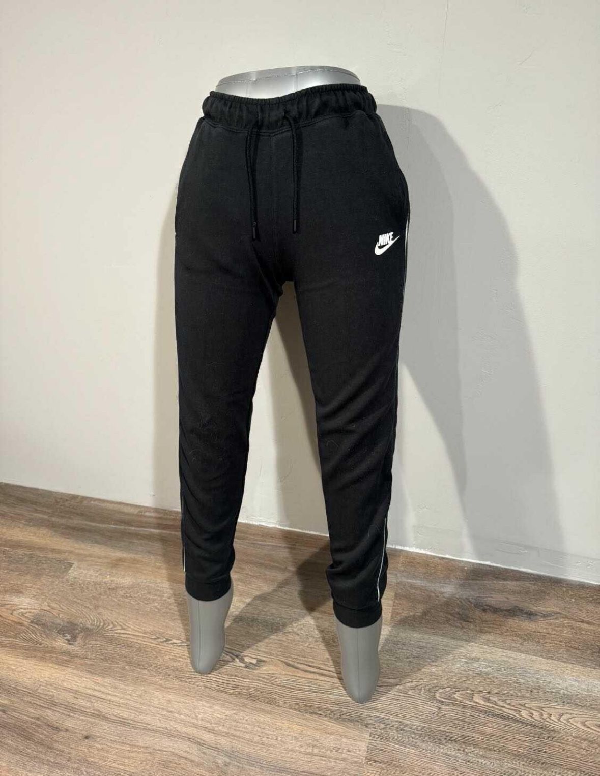 Nike XS Joggers