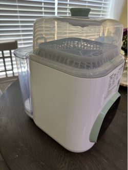 Momcozy bottle washer/dryer/sterilizer