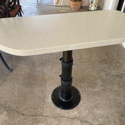 RV Table and Base