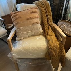 New Studio McGee accent Chair $115  Retails $300