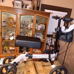 Nee-Scooter Bike Brand New In The Box 