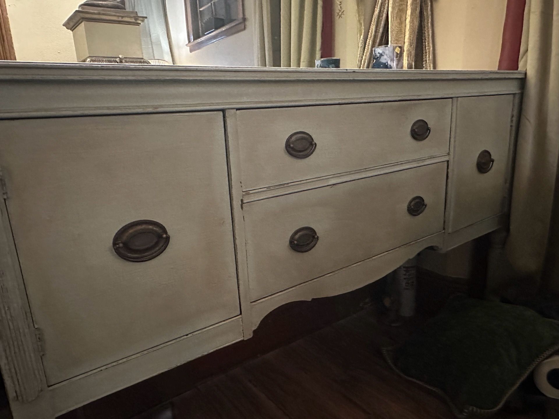 Buffet side table (antique)