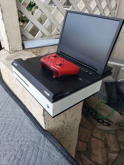 2020 Xbox One S 1000GB has 22 Great Games installed plus 3 GTA in 1 Game plus all Games No Monitor $300! With Monitor $500! Trade are welcome