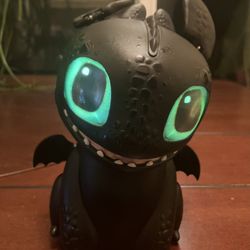 Baby Toothless Hatchimal