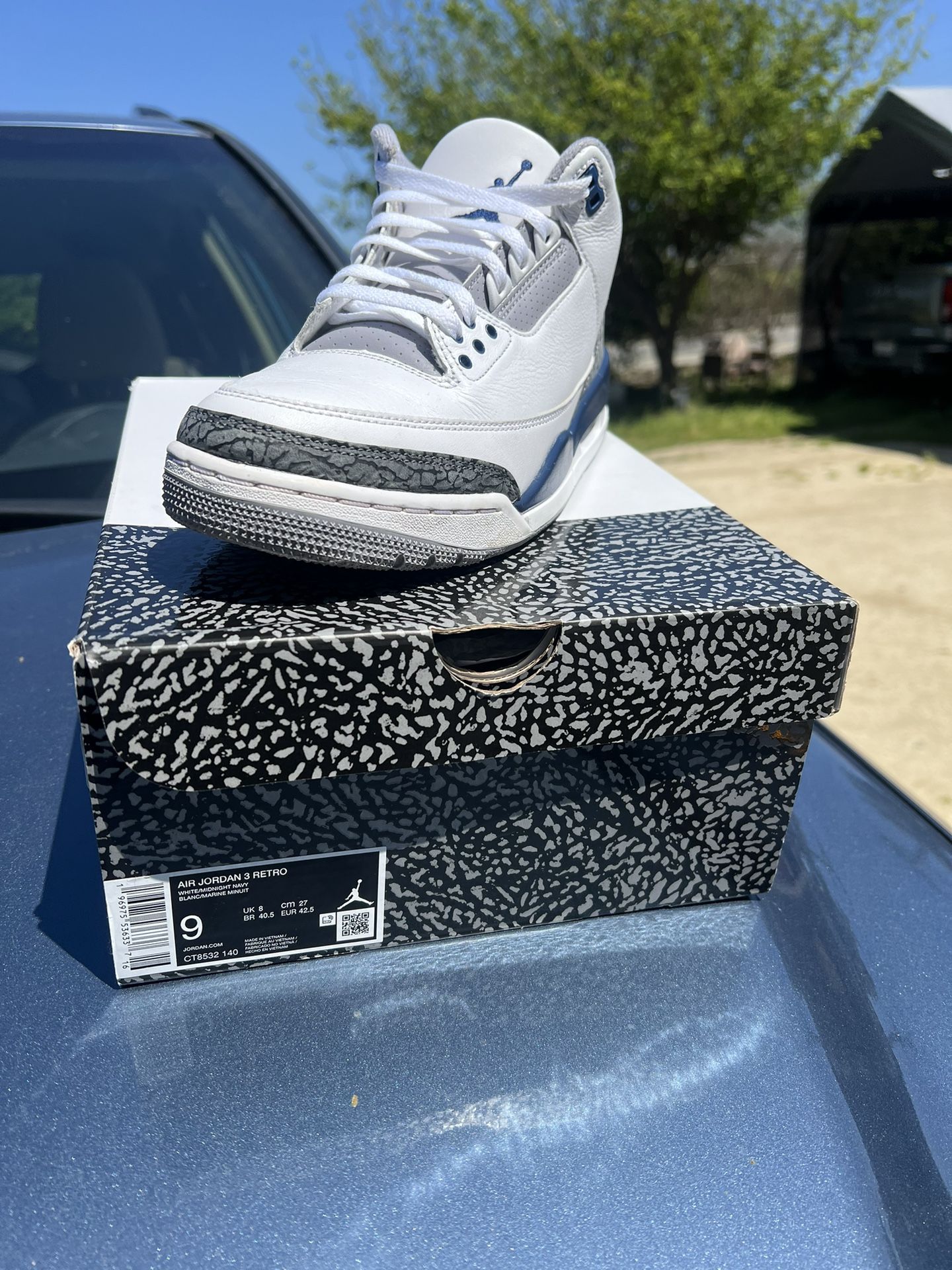 Air Jordan 3 Midnight Navy