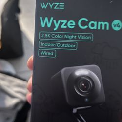 Wyze Cam V4