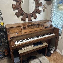 Piano (FREE)