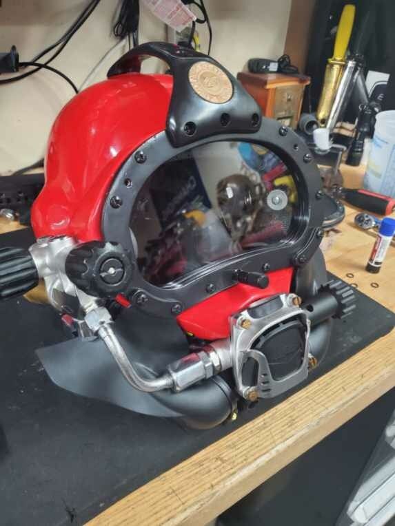 Dive Helmet Kirby Morgan 27