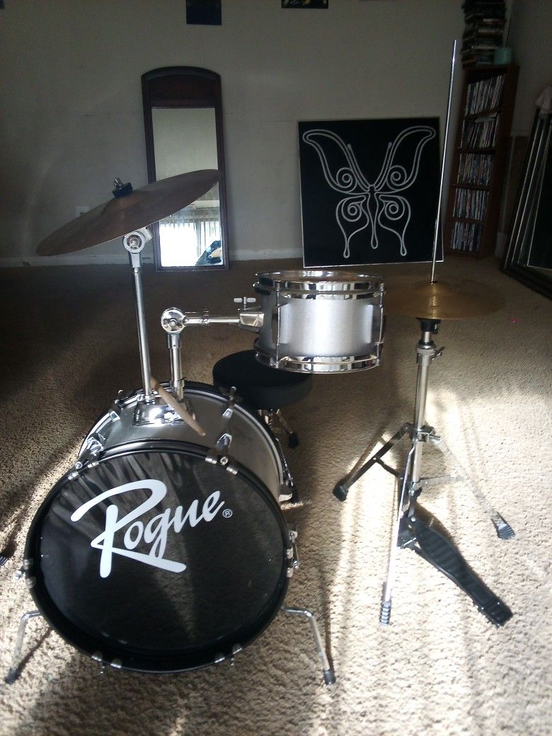 Rogue  Hi Toms And Rogue Bass Drum And  Ride symbol And Crash Symbol 