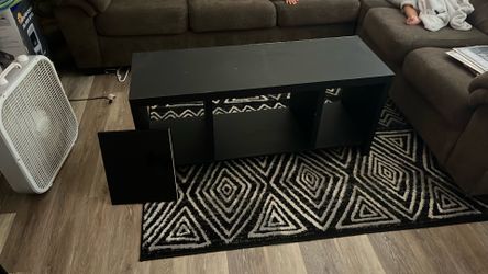 Tv stand