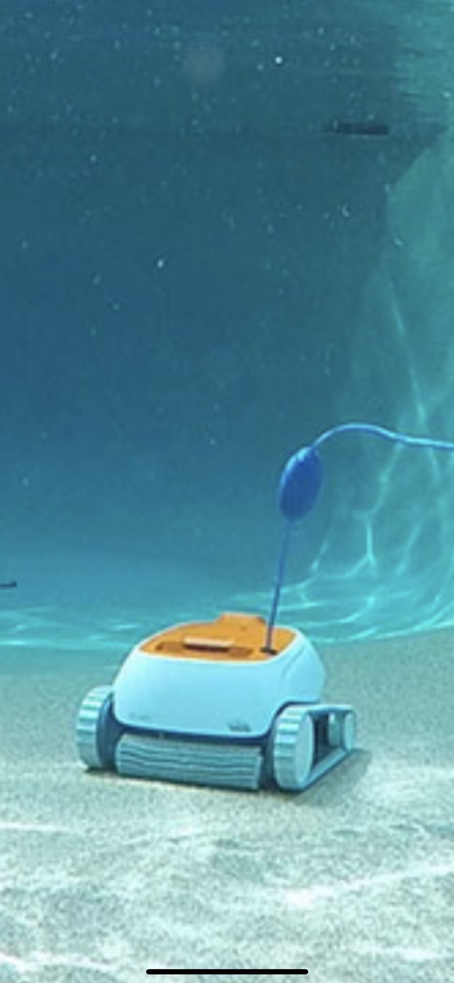 Dolphin echo Robotic Pool Cleaner for Sale in Miami, FL OfferUp