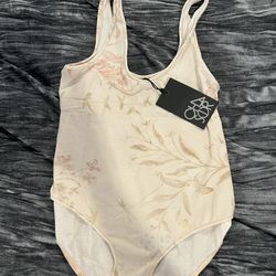 Chaser floral bodysuit Neutral colors  Size M  By chaser