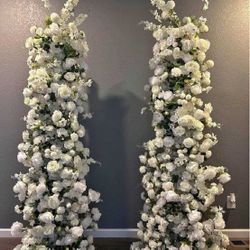 Romantic Wedding Decor – Featuring Exquisite Floral Displays industry painting