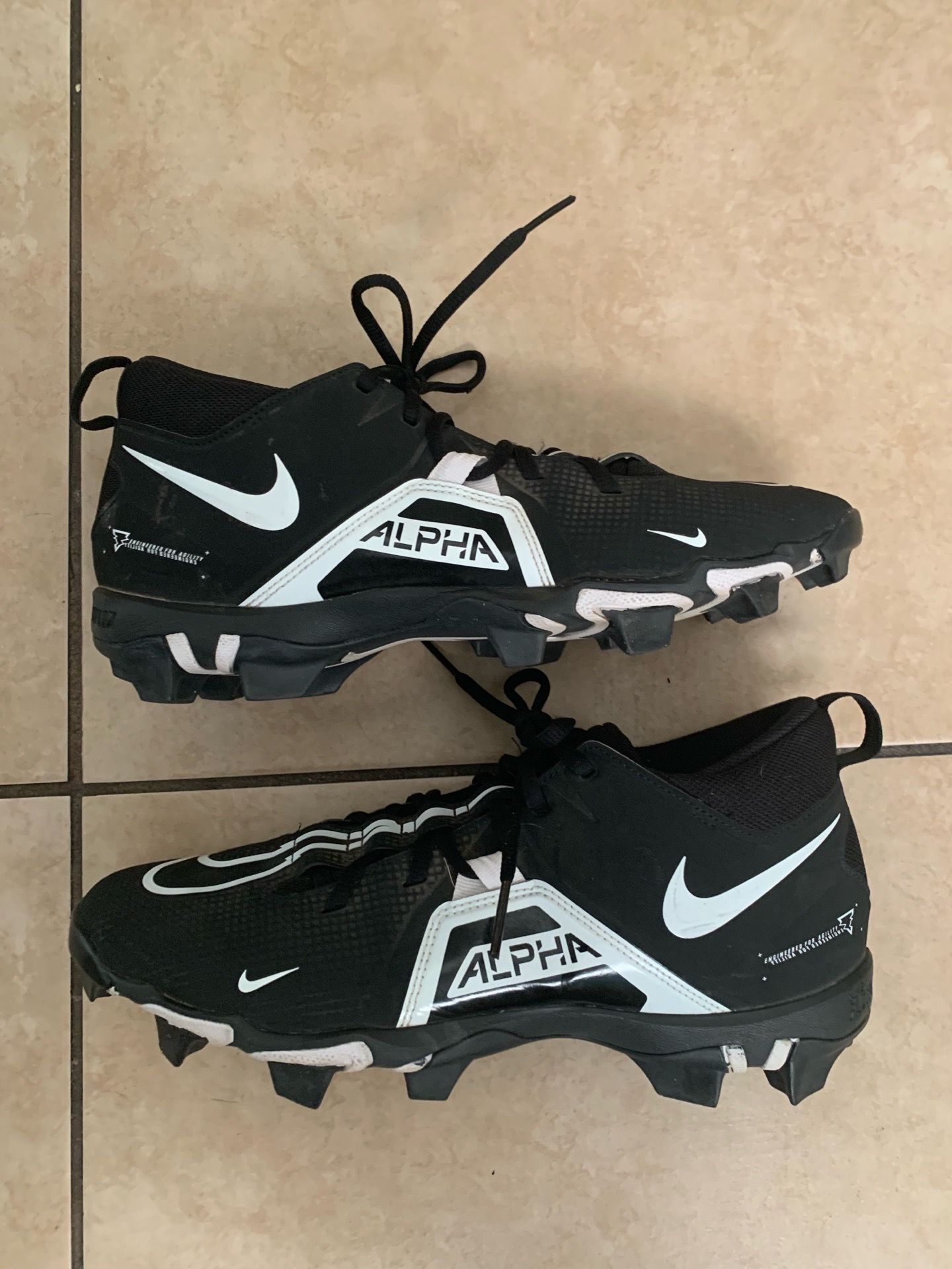 Football cleats