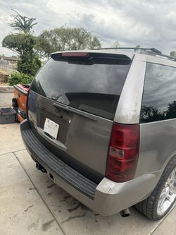 07-13 Tahoe 3rd Brake Light