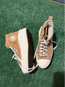 Women’s converse platform size 71/2