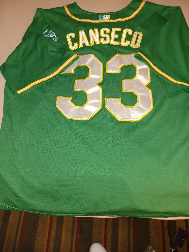 Jose Canseco Oakland A's jersey for Sale in Phoenix, AZ - OfferUp