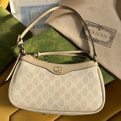 Gucci Ophidia Small Handbag 1  