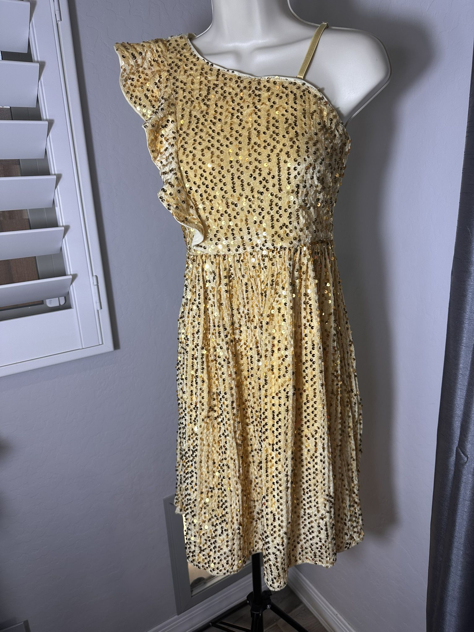 NWOT: Grace Karin Girls Gold Sequin Party Dress
