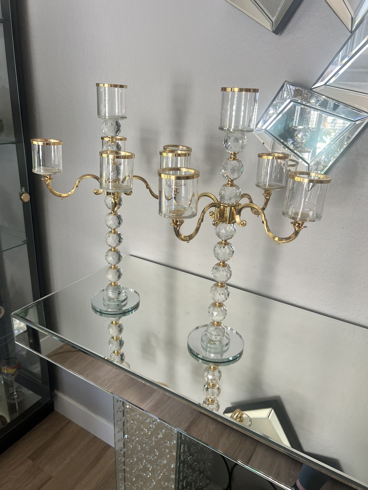 Beautiful Quality Home Decor !!
