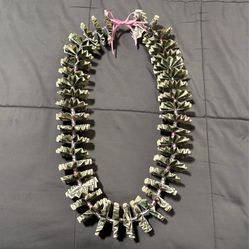 Graduation Momey leis