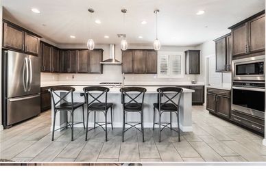 Beautiful set of barstools