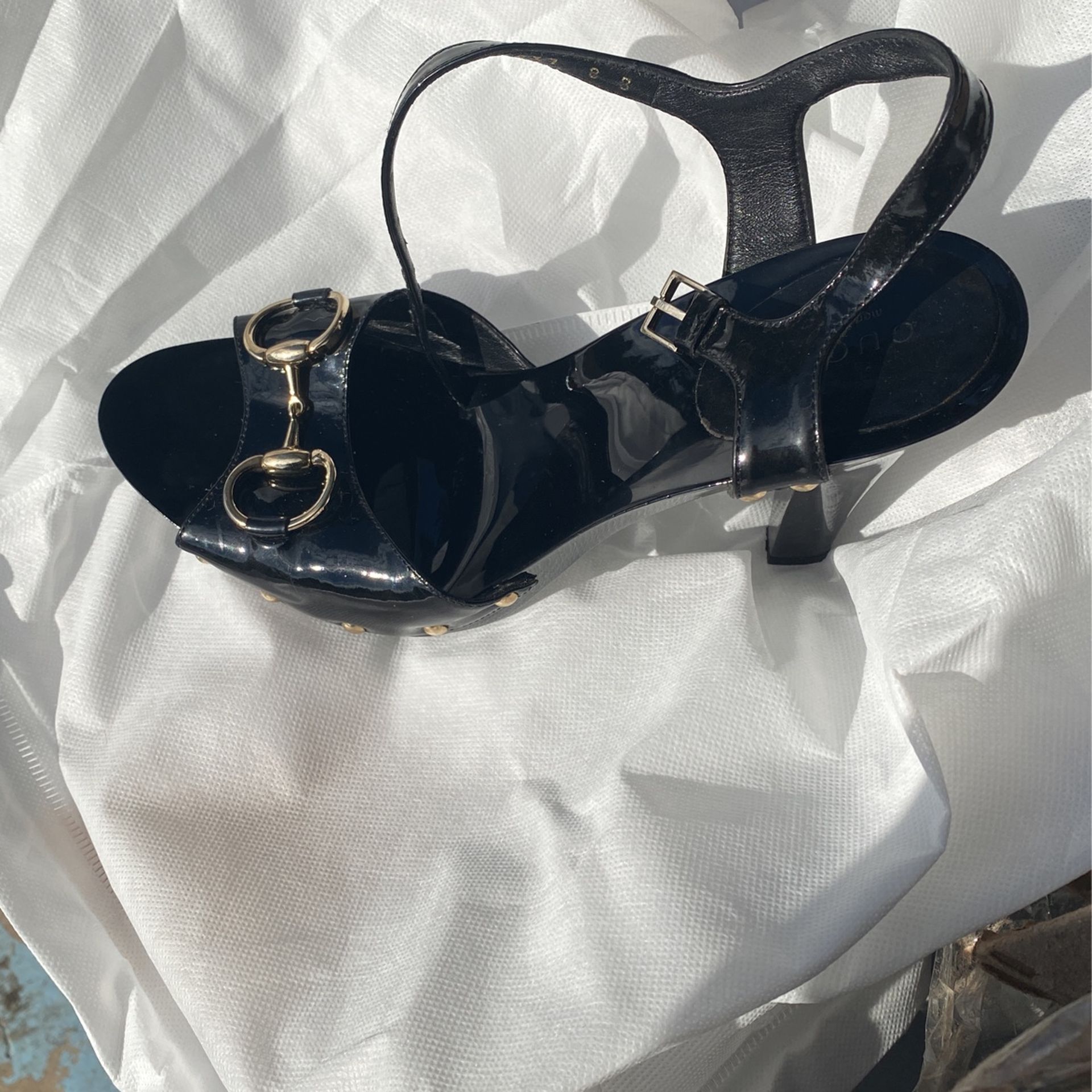 Gucci patent Heels