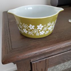 Pyrex 1qt. dish #473