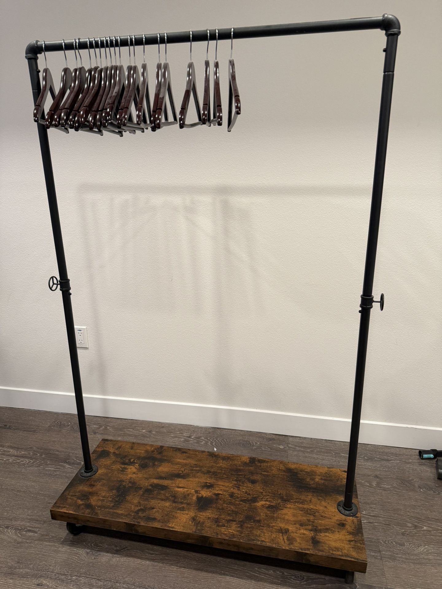 Clothes Rack With Wheels
