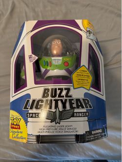 Toy Story Buzz Lightyear signature series