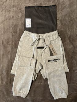 NEW *REAL* Fear of God Essentials Light Oatmeal Cuffed Sweatpants (Size XXS, XS, S, M, L)100% Authentic✅