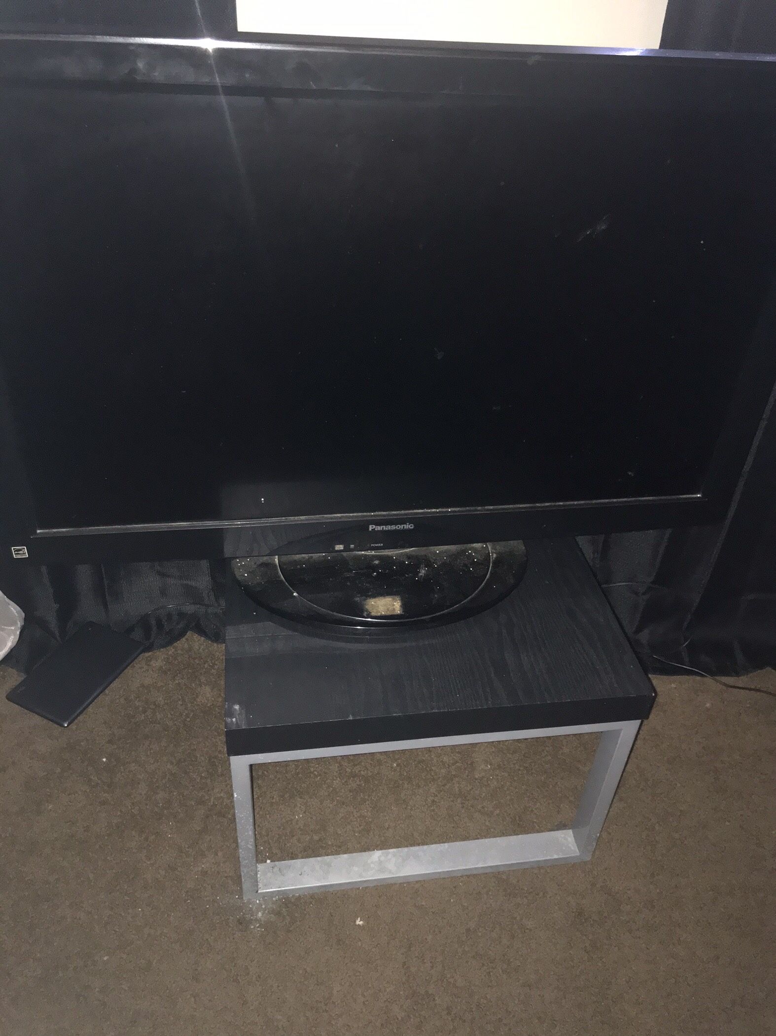 Panasonic Tv 37” In